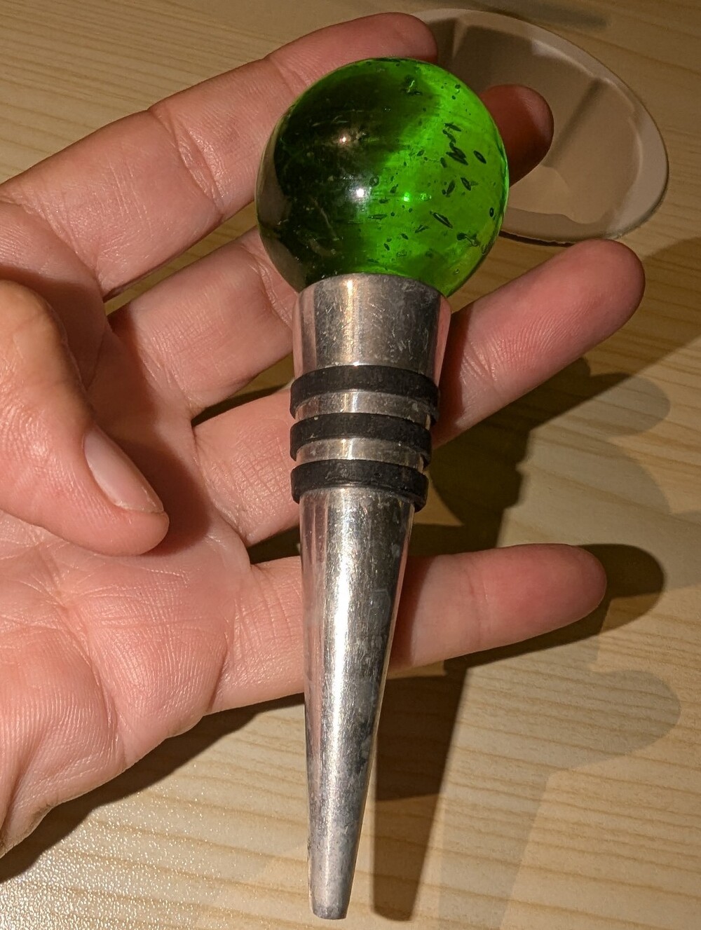 VTG GREEN GLASS ORB BOTTLE STOPPER